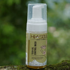 Himsoul Teen Oil Control Wash, a gentle pH-balanced facial cleanser designed specifically for pre-teen and teenage skin to remove excess oil without irritation.